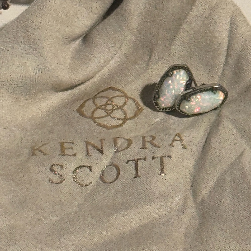 Kendra Scott Iridescent Stone Earrings
